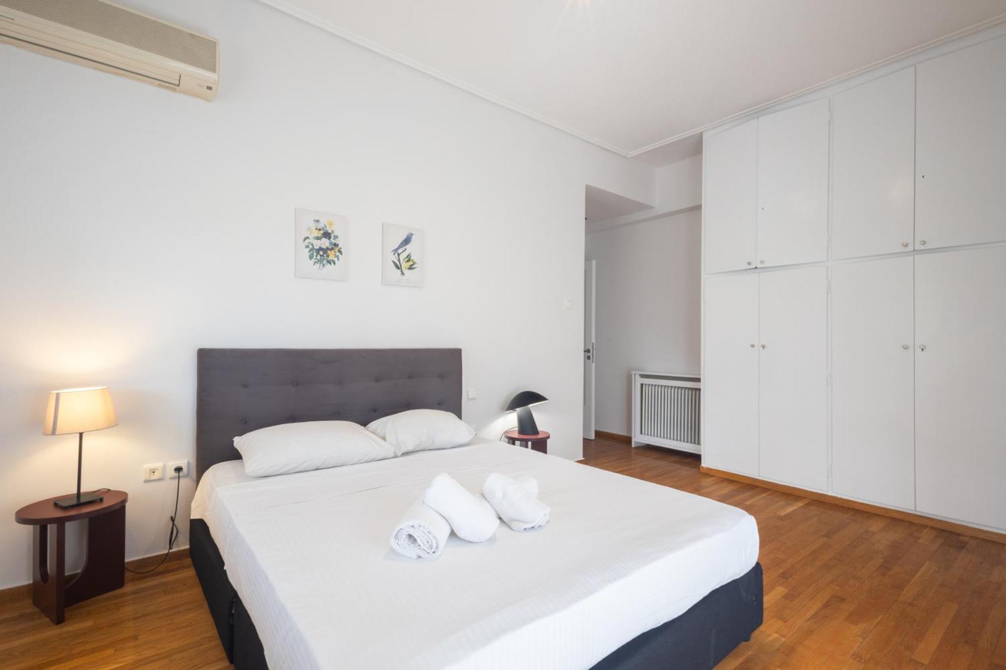 Lovely Apartment In Psychiko - Renovation May 2025 Афины Экстерьер фото
